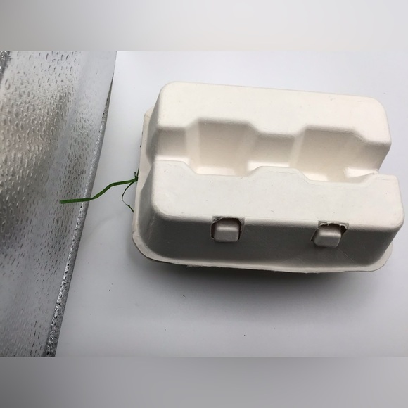 NWOT Beautiful Easter Egg Candles -So very cute….. - Picture 3 of 5